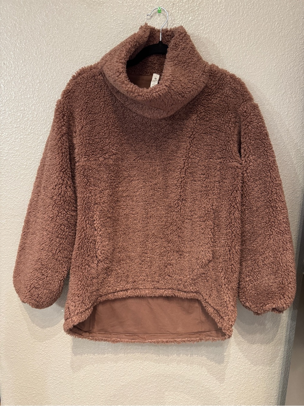 Lululemon Warmth Restore Long Pullover
Smoky‎ Topaz
